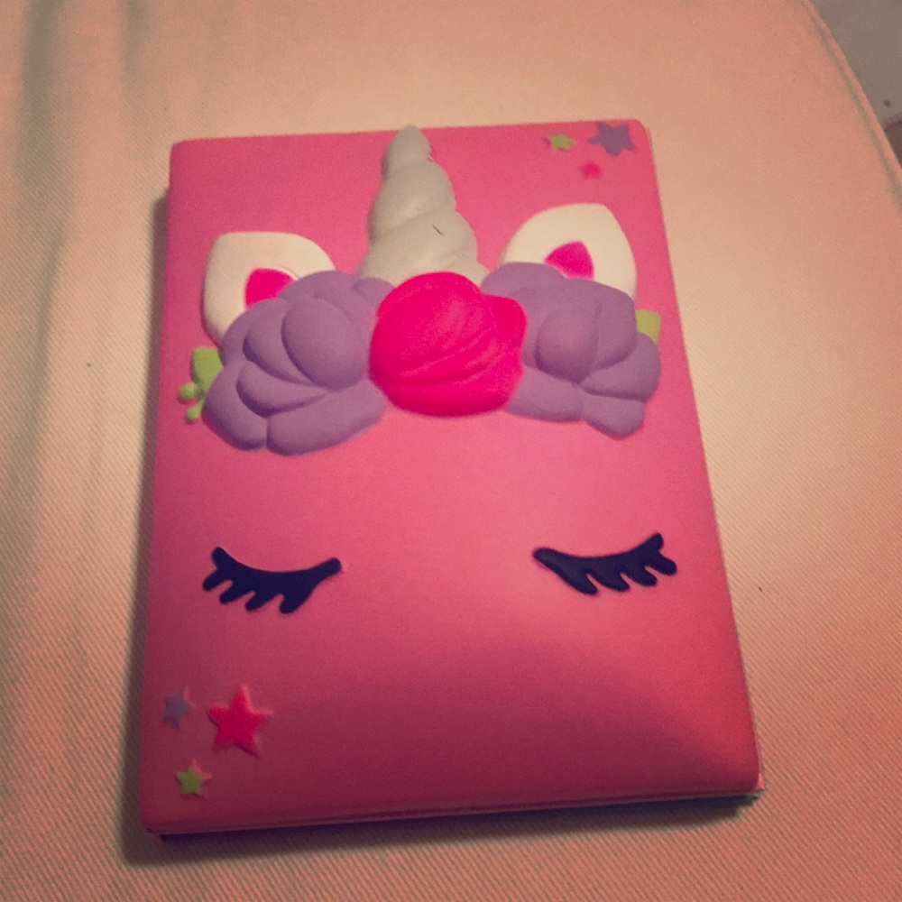I am selling a squishy note book